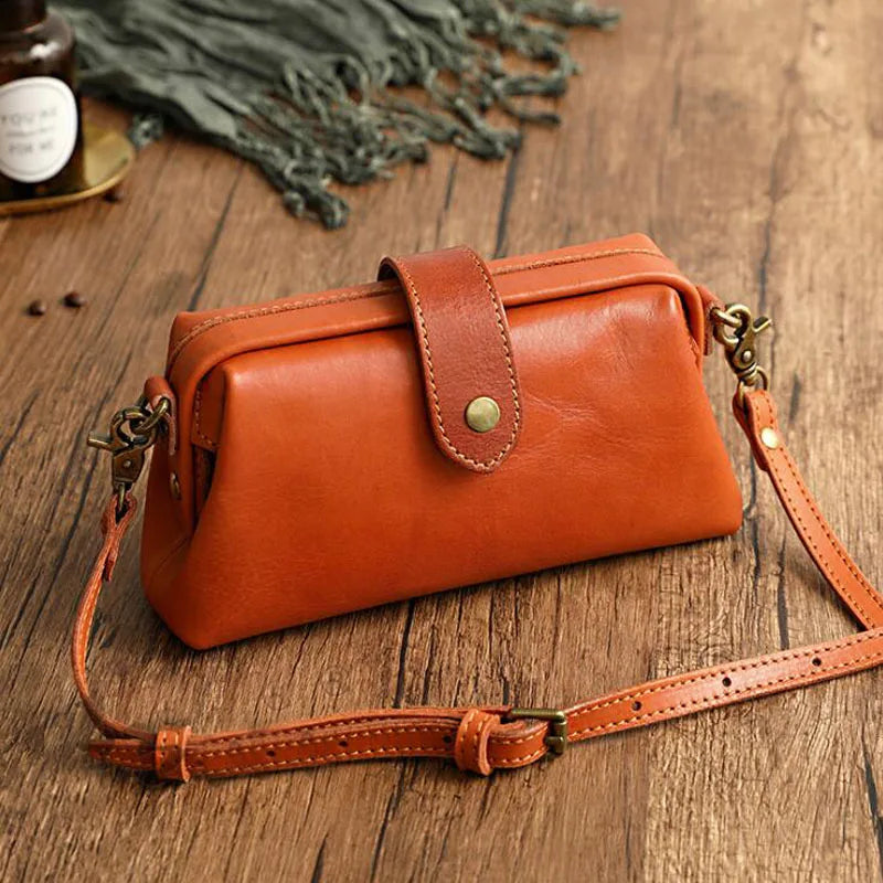 Ivy - Mini Leather Crossbody Bag