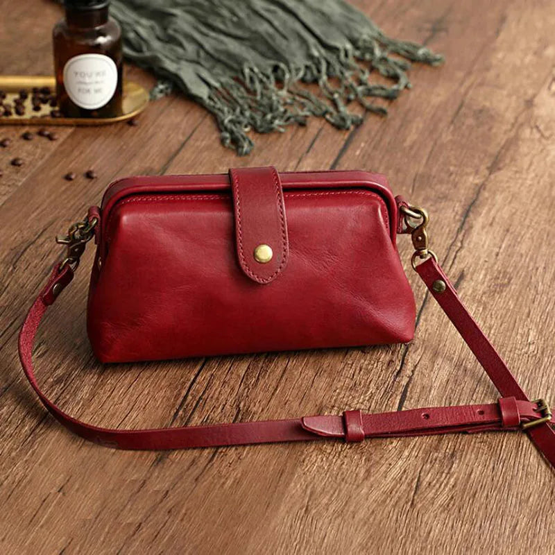 Ivy - Mini Leather Crossbody Bag