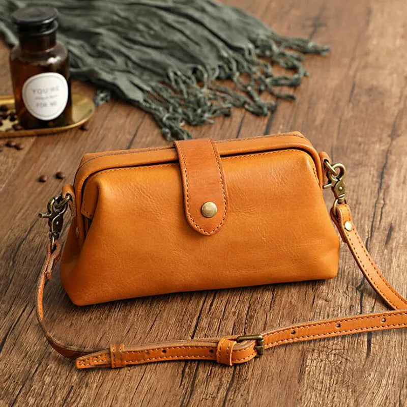 Ivy - Mini Leather Crossbody Bag